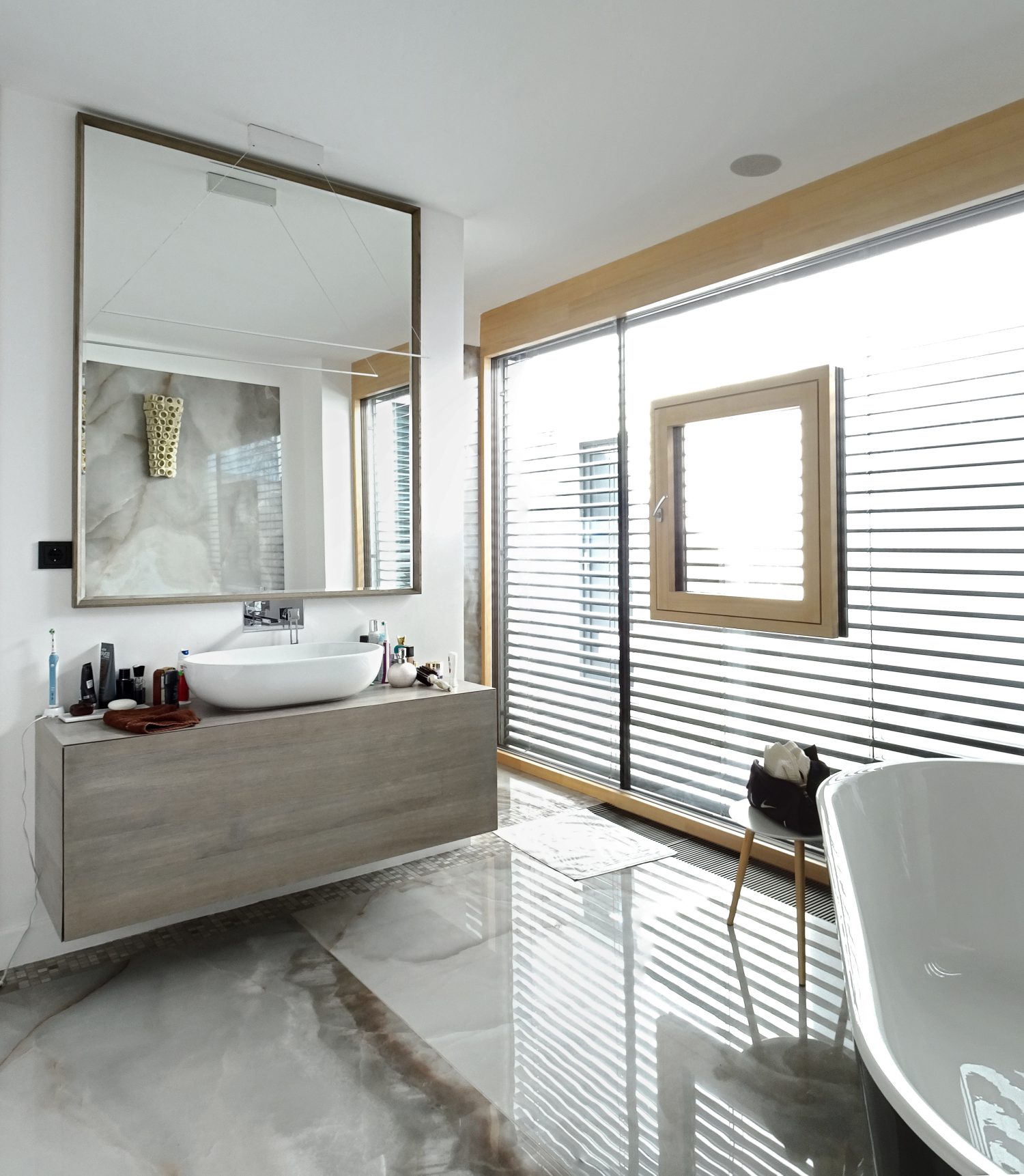 Interior Panorama (4)